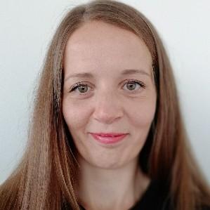 Lenka Kucharcikova